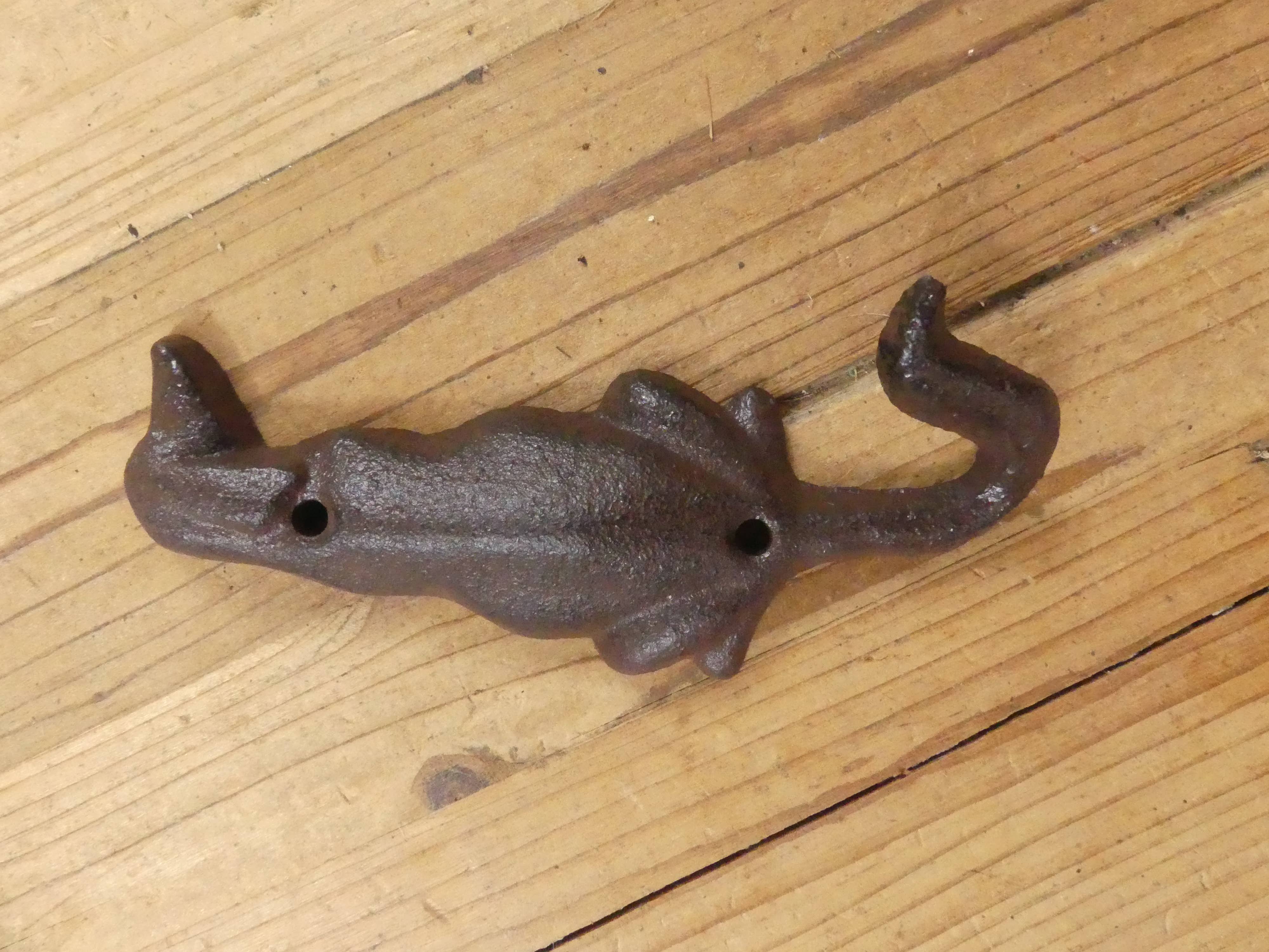 Midwest Craft House - Vente Crochets muraux - CROCHET POUR CHIEN EN FONTE1