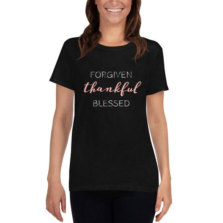 Forgiven Thankful Blessed klassiek T-shirt voor dames voor wholesale door iPhrase