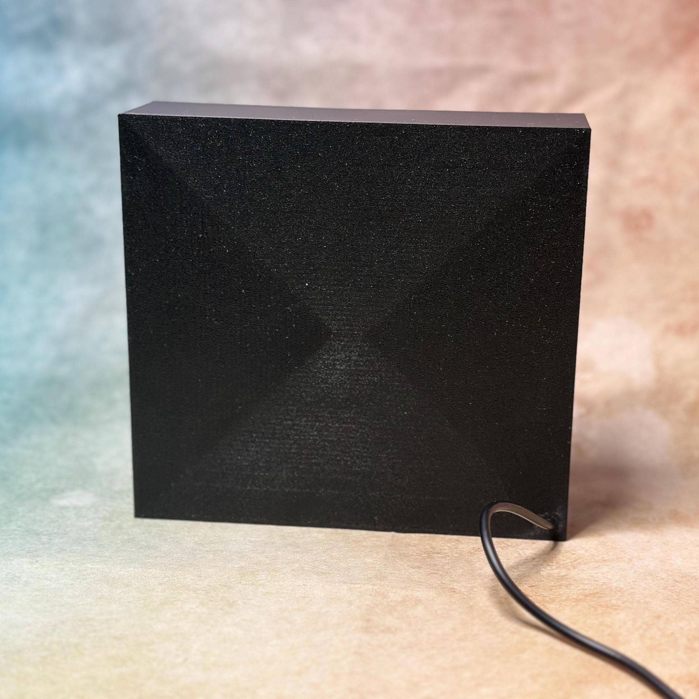 <3 Studio - Wholesale Accent/Desk Lamp - Customizable LED K-Pop Seventeen Light Carat4