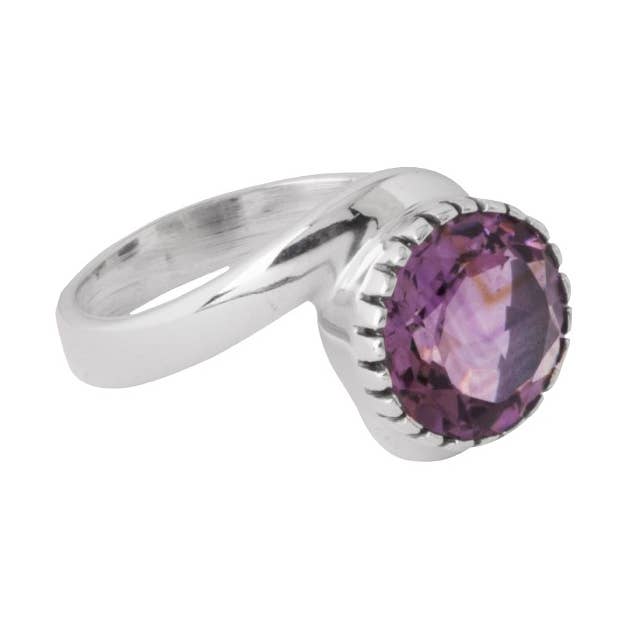 AMETISTA TONDA CON ANELLO A SPIRALE per la vendita all'ingrosso da parte di Benjamin International