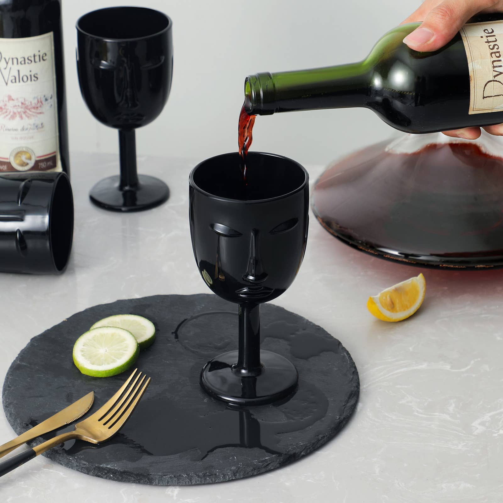 Everest Global - Wholesale Wine Glass - Human Face Black/White Goblet Glasses set of 65