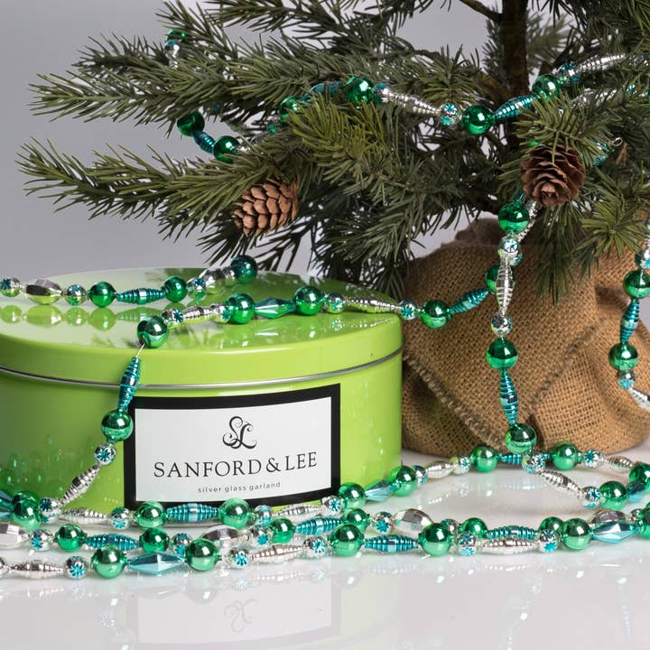 Guirlande en verre argenté Blue 'n Green pour la vente par SANFORD & LEE, LLC.