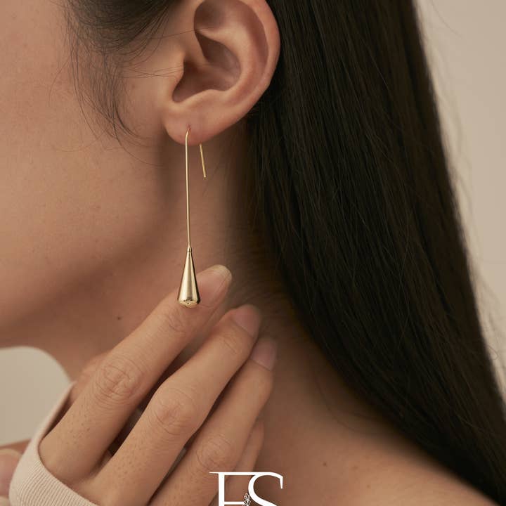 Furano Studio - Wholesale Dangle Earrings - 14K Gold Plated Dainty Water drop earrings5