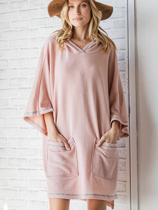 BUCKETLIST INC – wholesale Dress – Women's – D3094 Hooded Sweatshirt dress With Pockets6