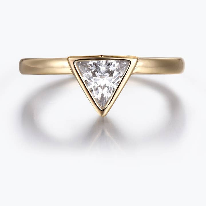 Conjunto de casamento Dissoo® em forma de triangular moissanita 0.80 quilates em vermeil dourado por atacado de Dissoo