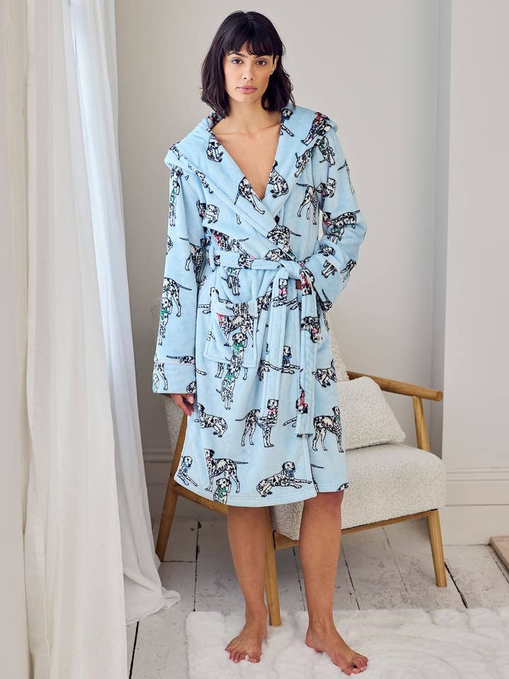 Fleece-Bademantel mit Dalmatiner-Hunde-Print für den Großhandel von Chelsea Peers