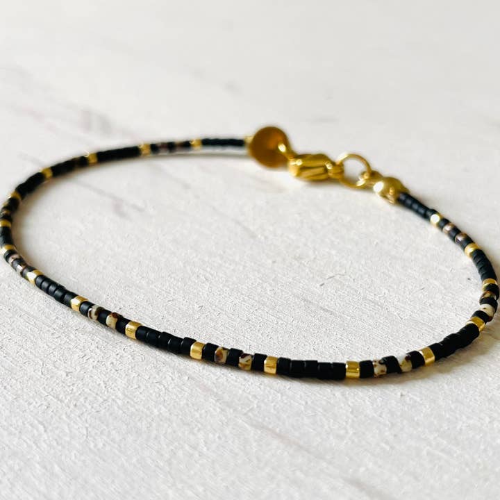 Atelline – Großhandel Perlenarmband – Edelstahl-Armbänder für Damen, Perlenarmbänder N0071