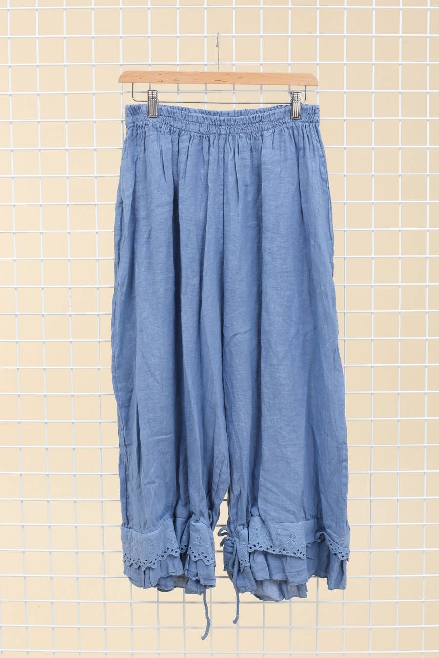 la maison des fibres naturelles - Wholesale Broek - Dames - Elegante broek met opengewerkt borduurwerk 9204 van 100% linnen14