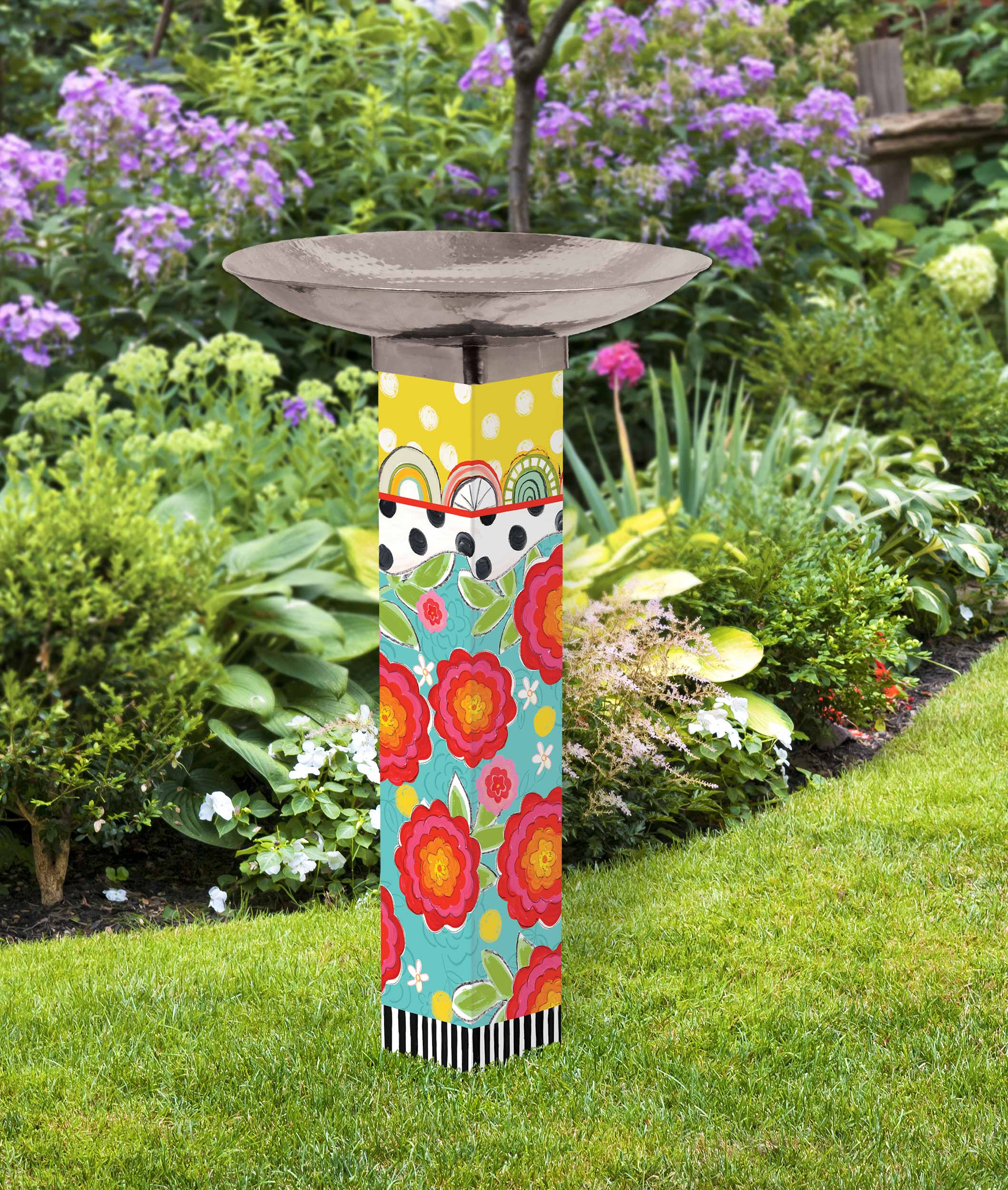 Studio M - Wholesale Bird Bath - Happy Go Lucky Bird Bath Art Pole  (Stainless Steel Top)1