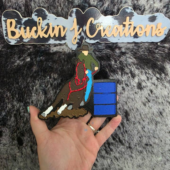 Buckin J Creations - Vente Désodorisant pour voiture – femme - Désodorisant de voiture fait main pour coureur de baril13