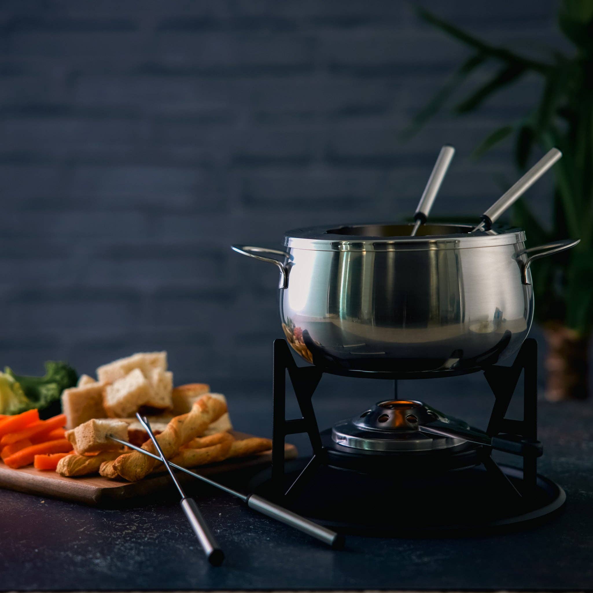 Oak & Steel – Großhandel Küchengeräte – Silver Fondue Geschenkset1