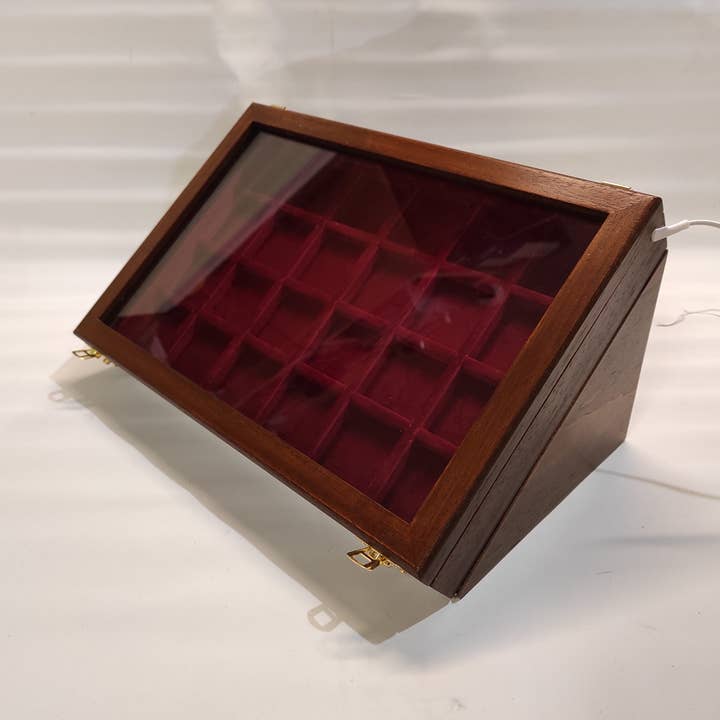 Vitrine éclairée pour pièces de monnaie pour la vente par Coins&More