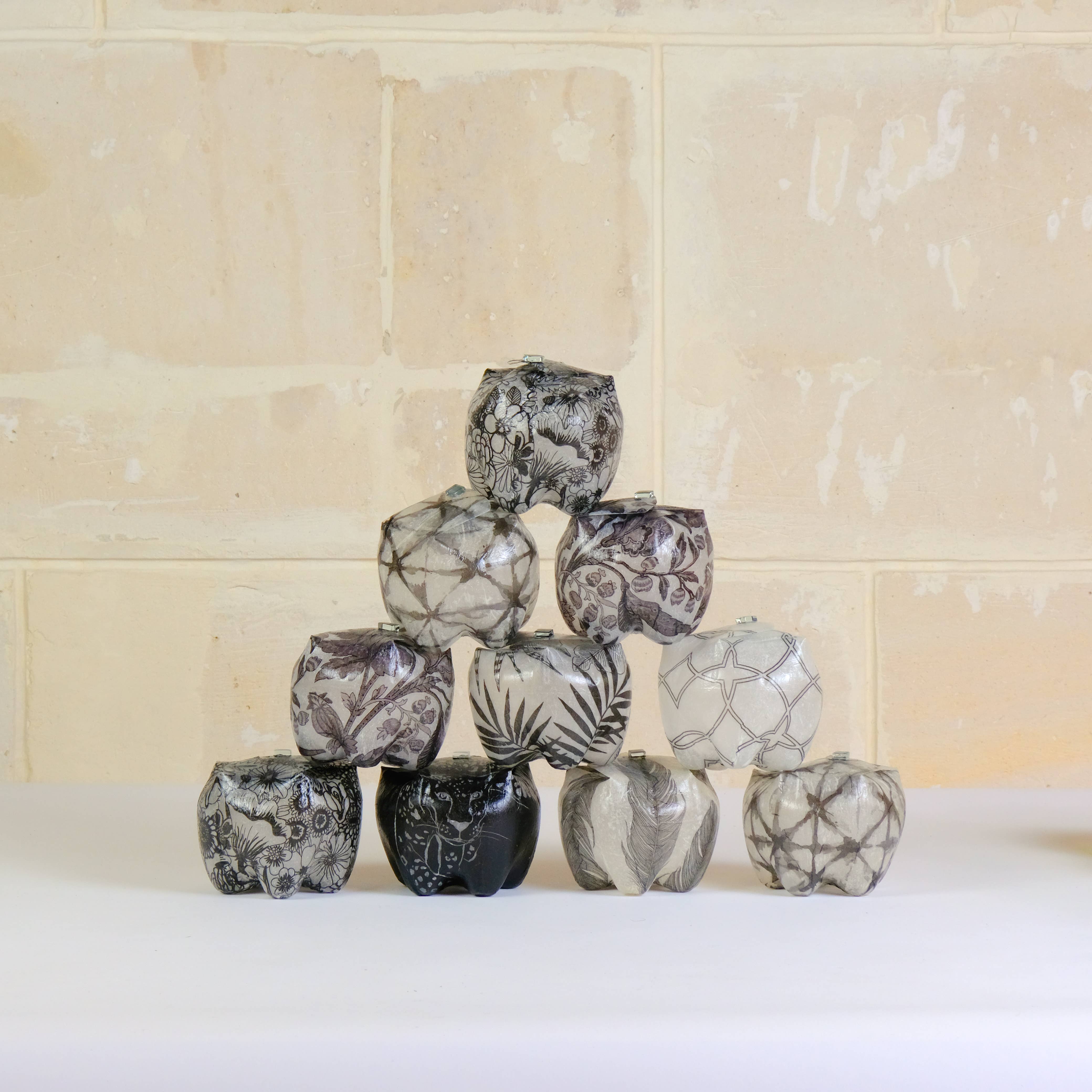 AS'ART a sense of crafts - Wholesale Decorative Box - Bottle box, recycled product (set of 10)1