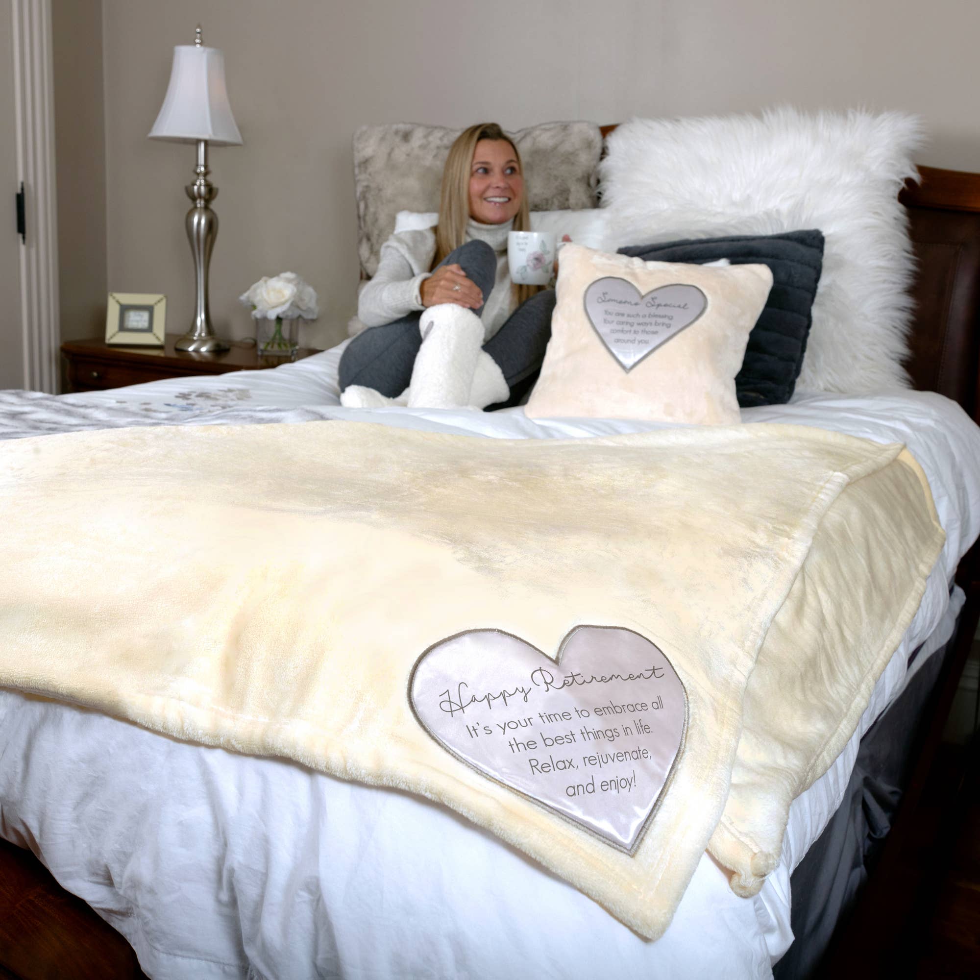 Pavilion - Wholesale Throw Blanket - Retirement - 50" x 60" Royal Plush Blanket4