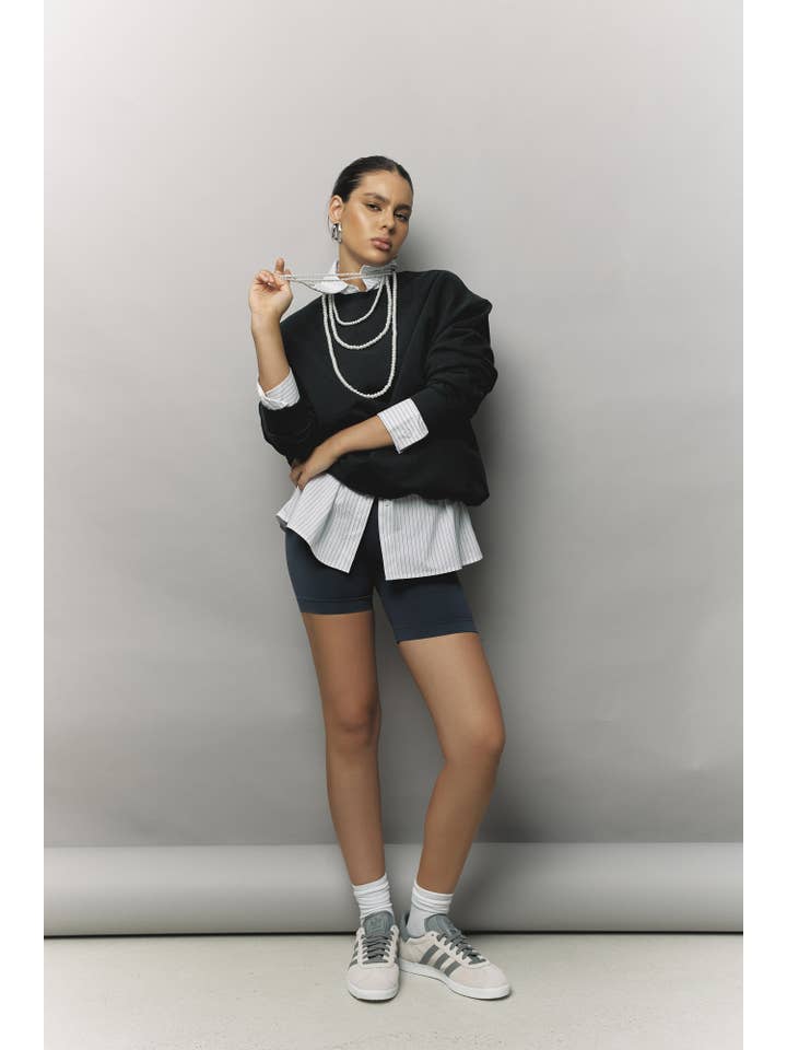 SIAWEAR - Wholesale Sweatshirt - Women's - Sweatshirt Oversize FADED BLACK 100% Premium Organic Cotton5