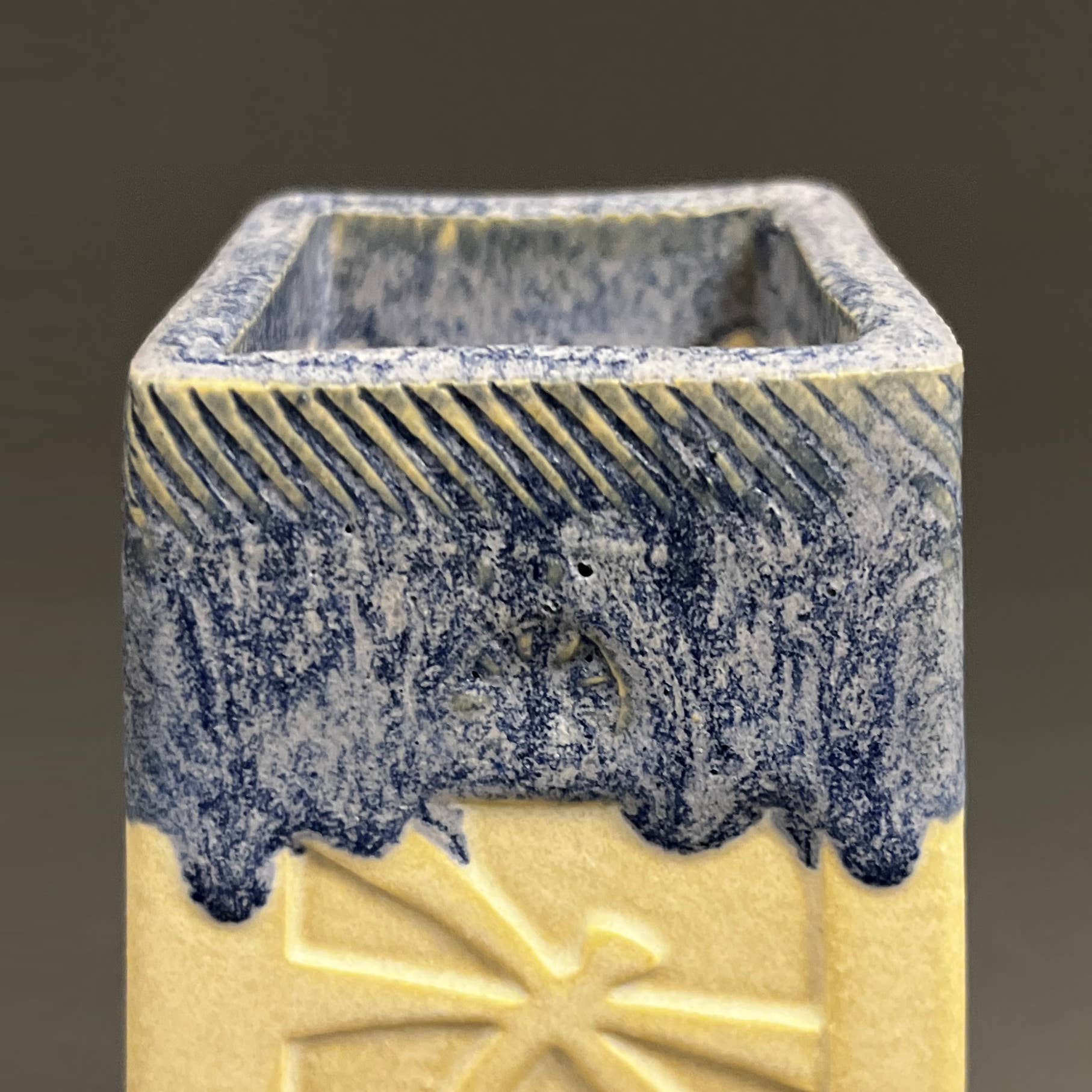 Macone Clay / Spooner Creek - Vente Vases - SSV - Vase droit carré24