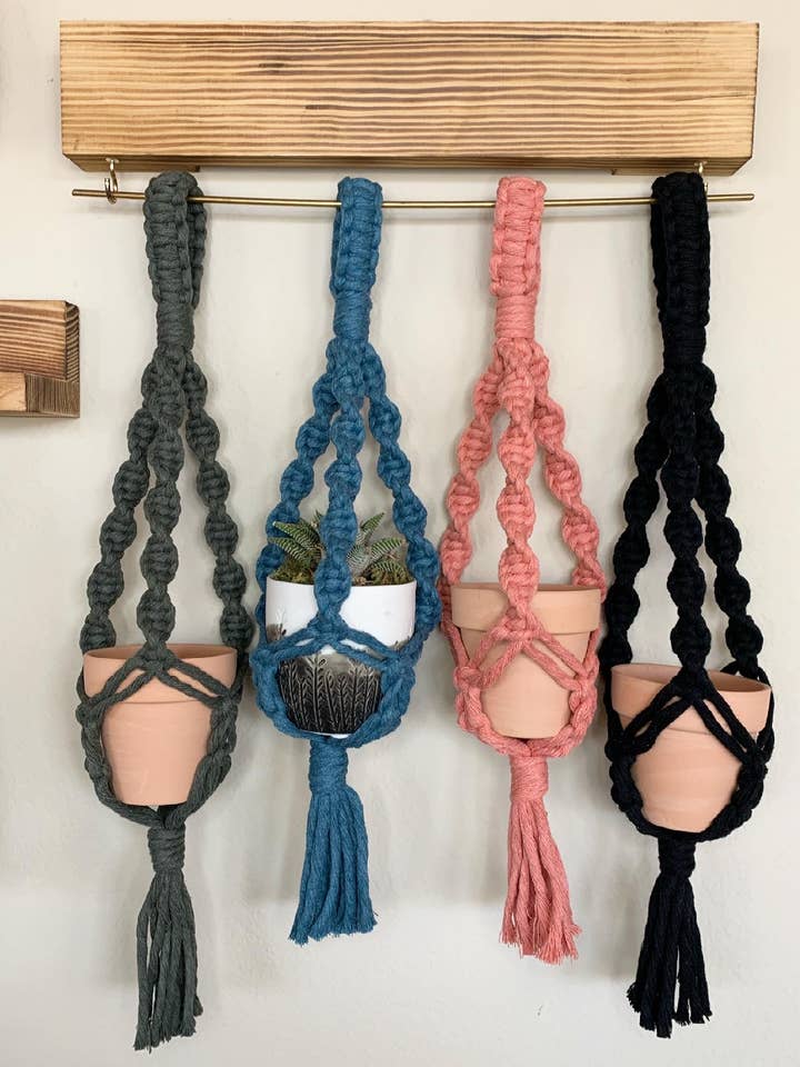 Colgador de plantas de macramé//Mini colgador de plantas de macramé para venta al por mayor de KnotEM Macrame