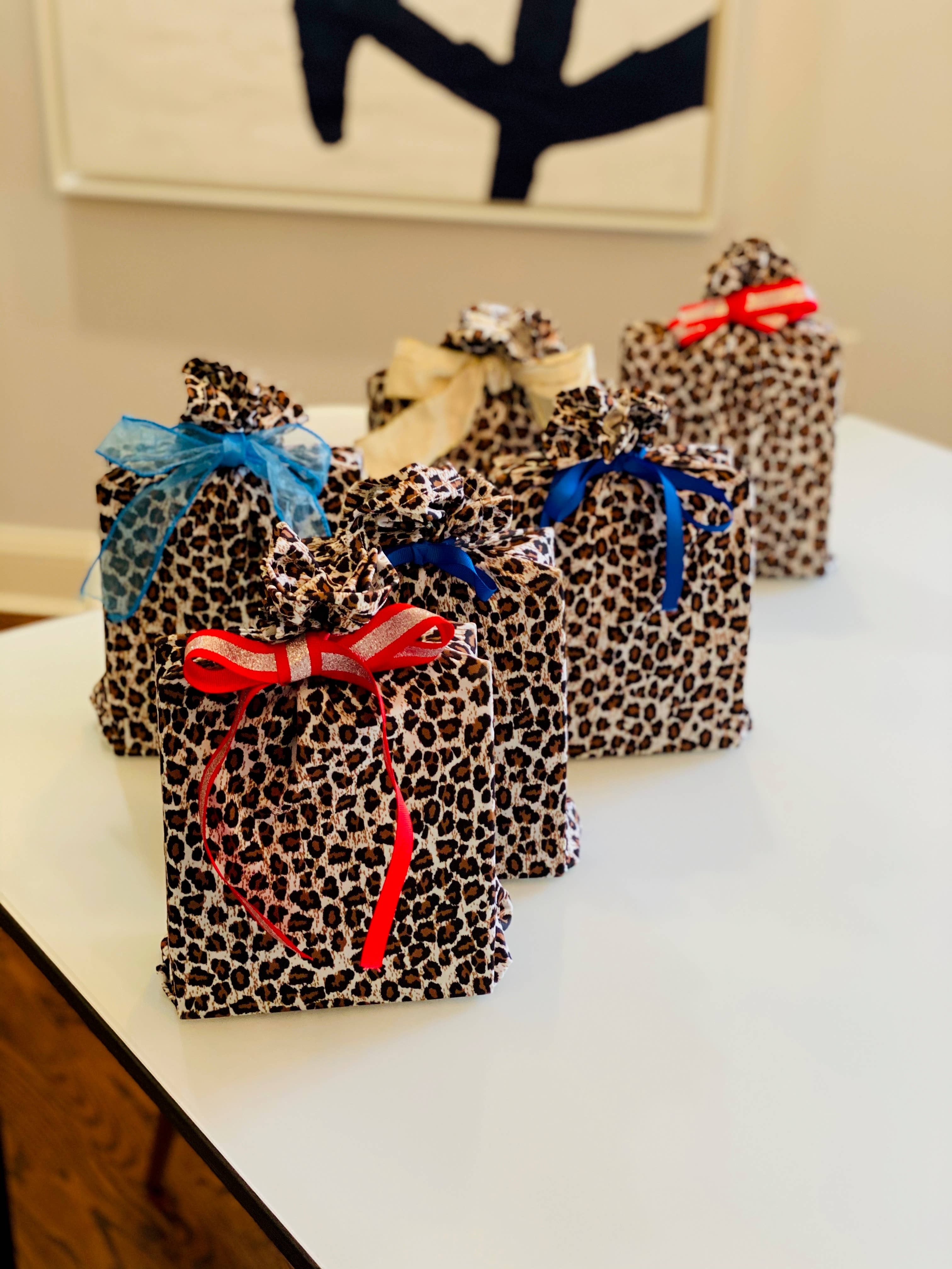 Wrapeez - Wholesale Flat Wrap - Leopard Reusable Stretch Fabric Gift Wrap - Size Medium5