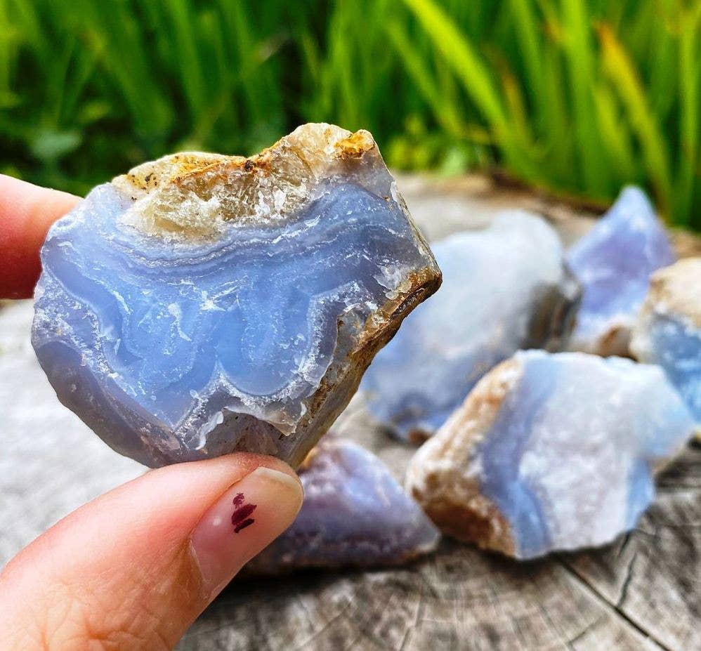 Elf Kendal Hippies – wholesale Spiritual stone/crystal – rough blue lace agate 3-5cm chunk or 1-2inch stone by elf UK0