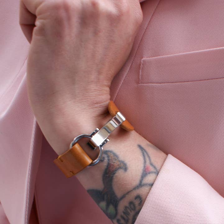 Fumy – wholesale Bangle bracelet – Siv leather bracelet - Ocra brown (Gold)