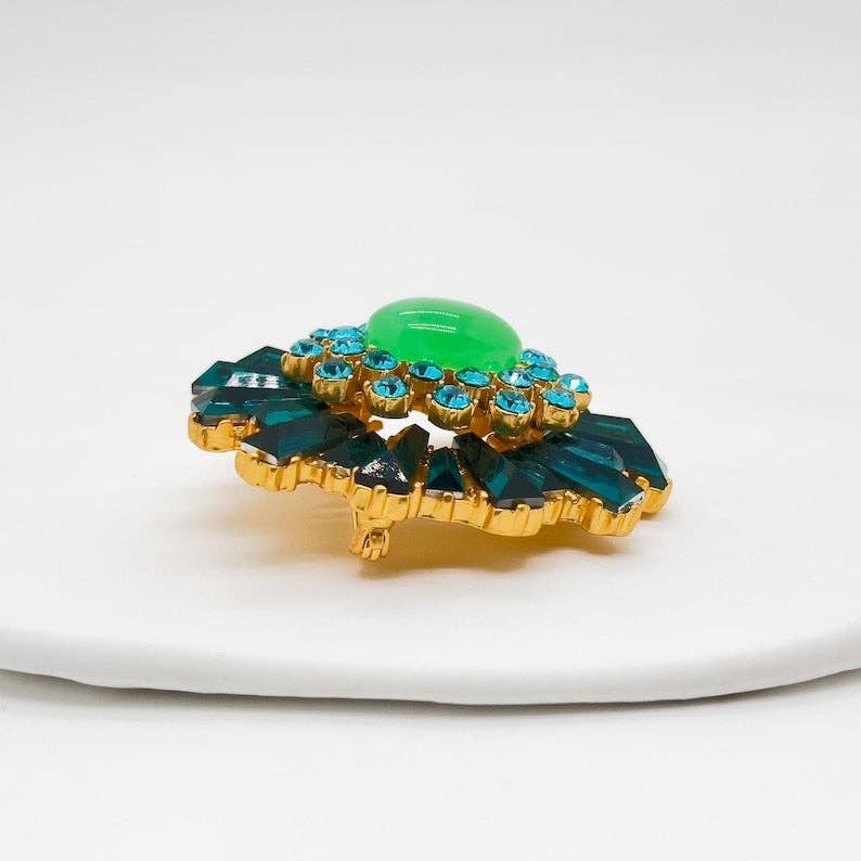 Zenthaven – wholesale Brooch – Elegant Vintage Deco & Art Deco Brooches, Zircon, Green & Party Brooches for Weddings and Special Occasions4