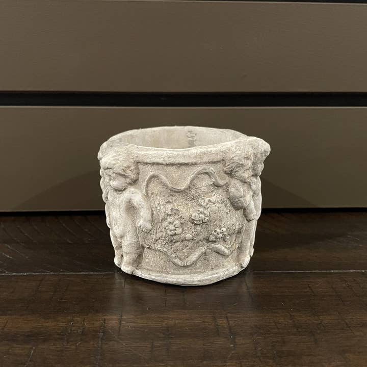 Masterpiece Studio - Wholesale Plant Pot - Small Cherub Pot (MS19)2