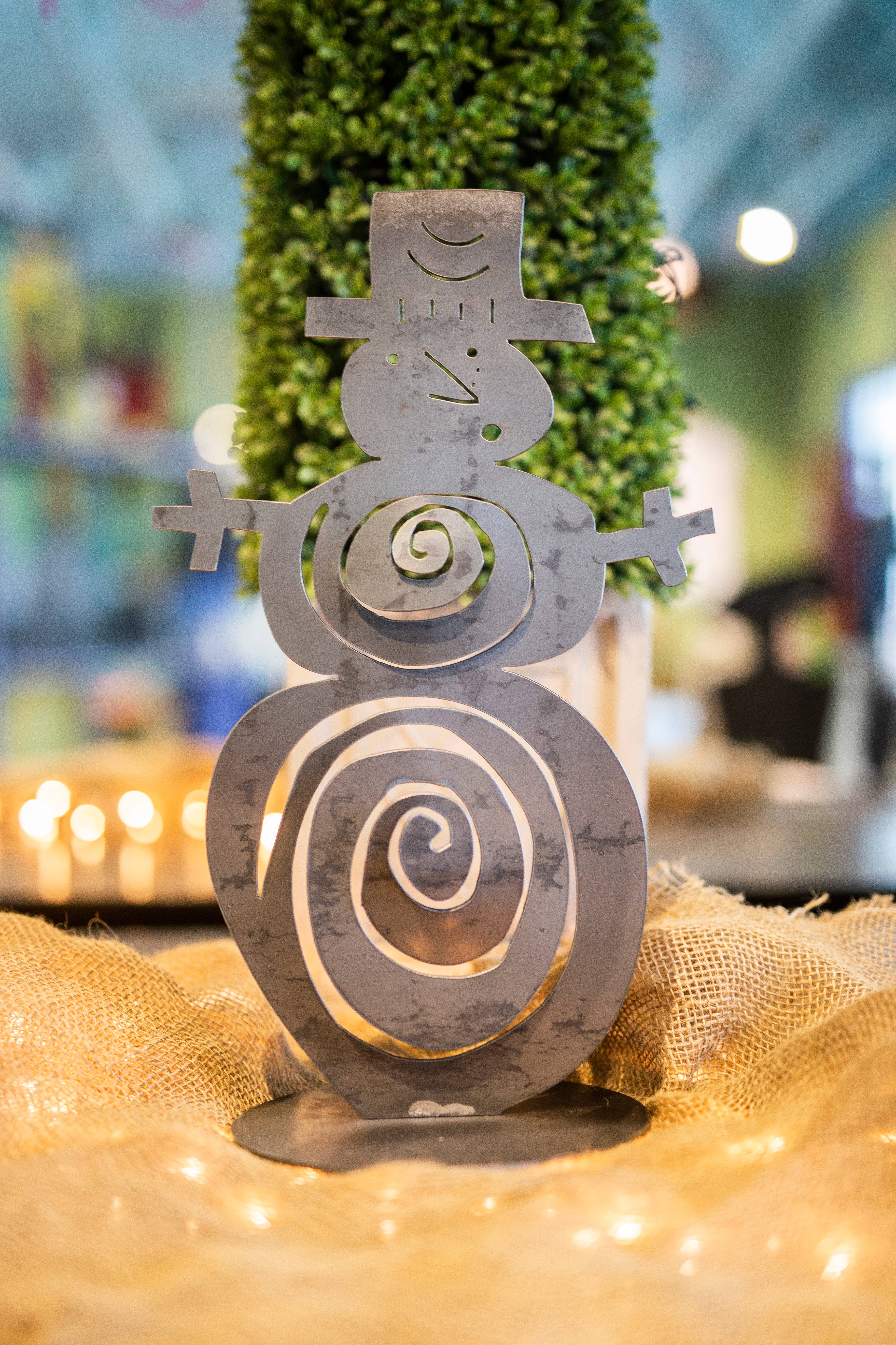 Garden Deva Sculpture Co. - Wholesale Christmas Decoration - 3D Snowman1