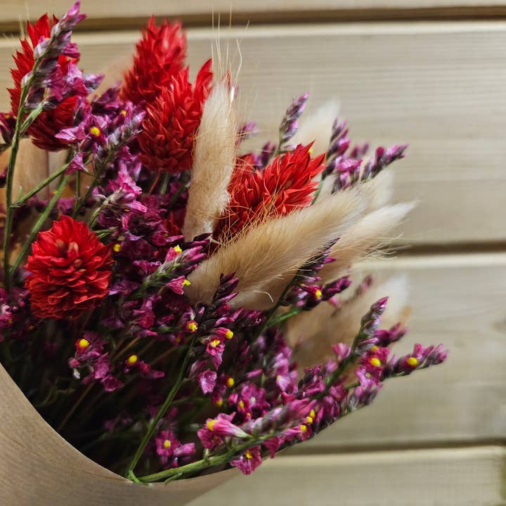 Mini Valentines Bunch for wholesale by Flower La Vita Limited