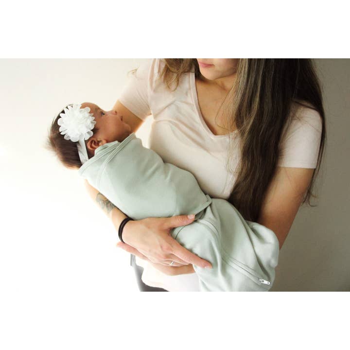 LullaBaby Swaddle, La solution d'emmaillotage Sleep, Desert Sage pour la vente par LullaBaby
