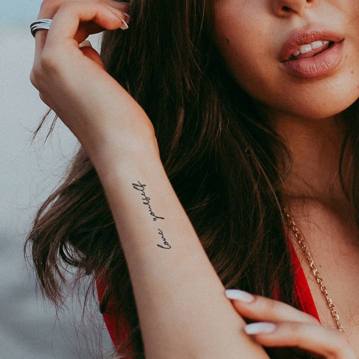 encredelicate - Vendita all'ingrosso Tatuaggi temporanei - tatuaggio temporaneo love yourself (set di 2)