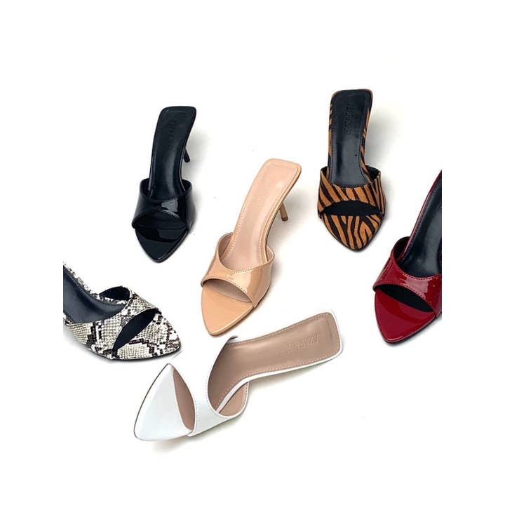Azarayah - Wholesale Low Heels - Women's - JAWBREAKER - Pointy Kitty HeelÂ