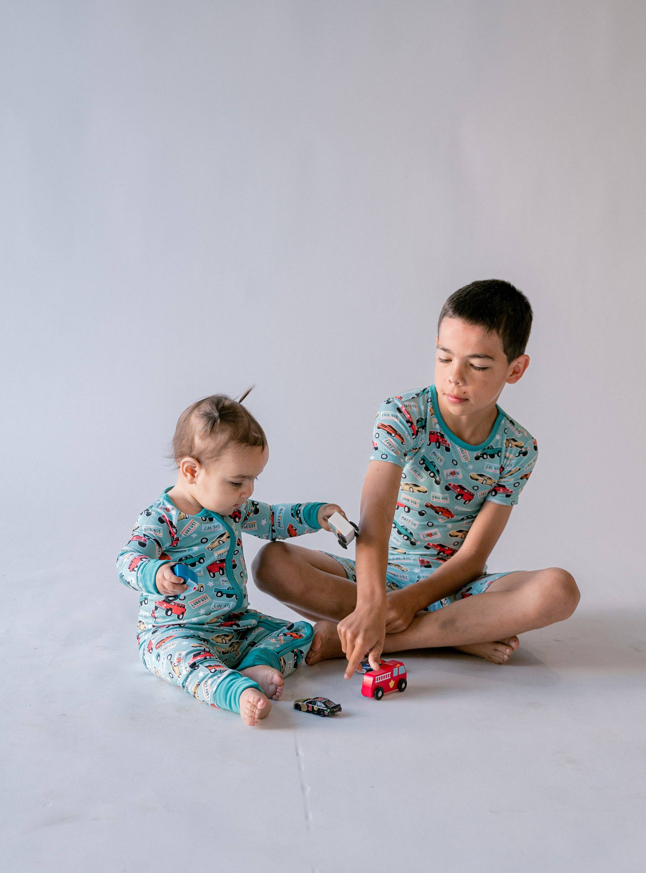 Little Beam Co. - Wholesale Sleepsuit - Baby - Fast and Faithful Zippy2