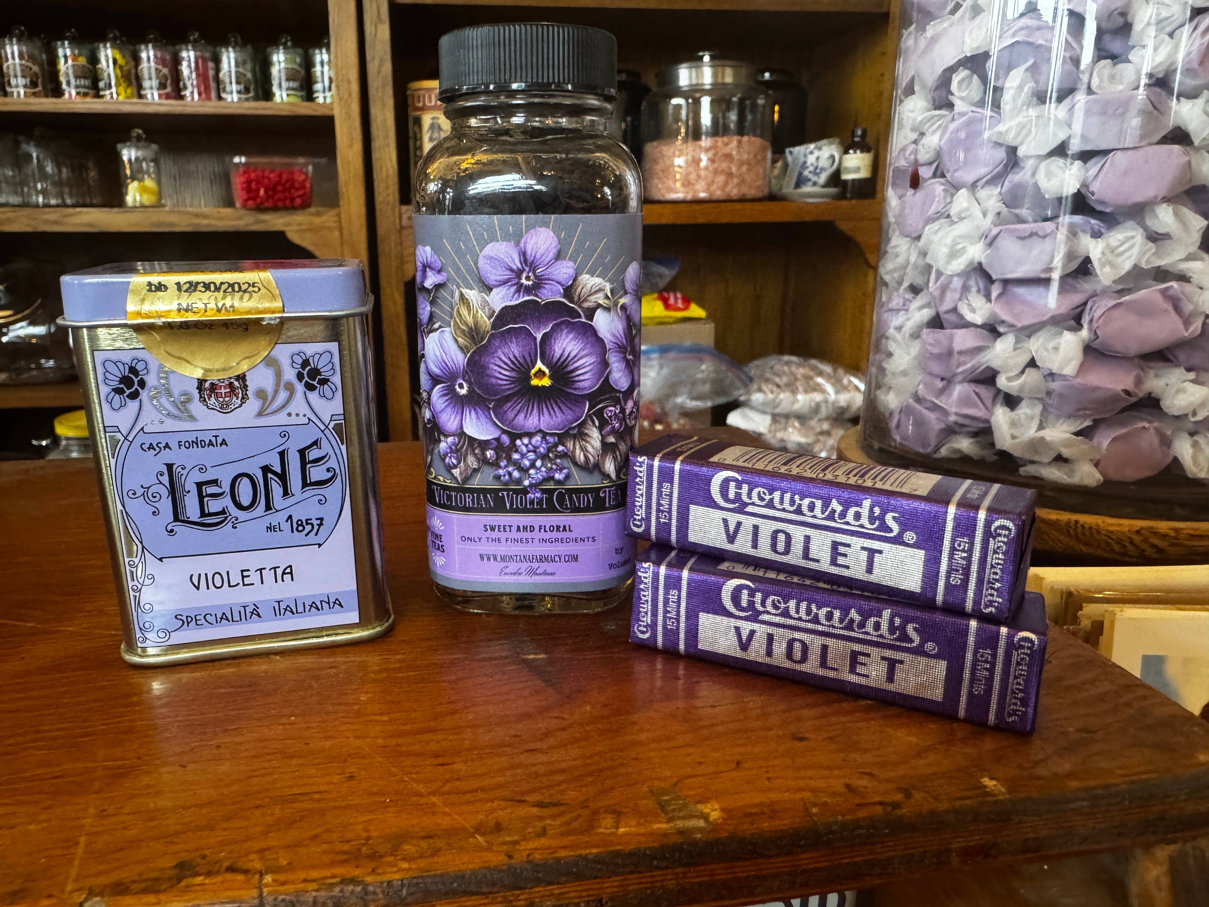 Montana Farmacy - Wholesale Loose Tea - Vintage Victorian Violet Candy Tea Candied French Tea in Jar5
