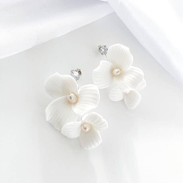 Nicholls Jewellery - Wholesale Dangle Earrings - Porcelain Duo White Flower Drop Earrings