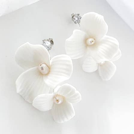 Nicholls Jewellery - Wholesale Dangle Earrings - Porcelain Duo White Flower Drop Earrings