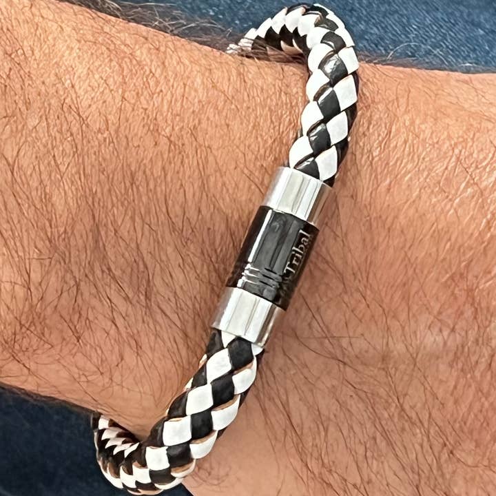 Tribal 8 mm Íman Preto/Branco por atacado de Midhaven Ltd - Tribal Steel