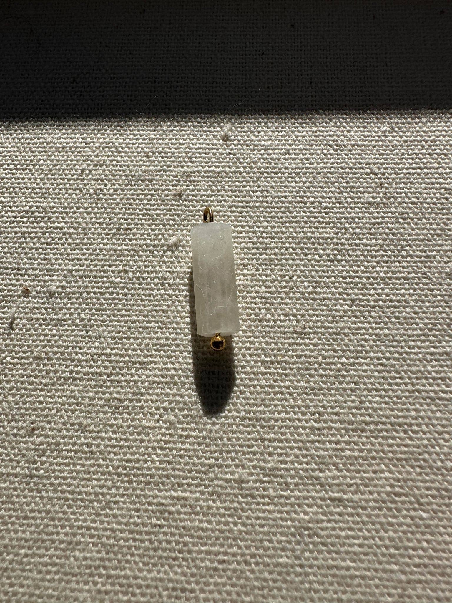 The Soulshine – wholesale Pendant/charm necklace – ALMA natural stone necklace7