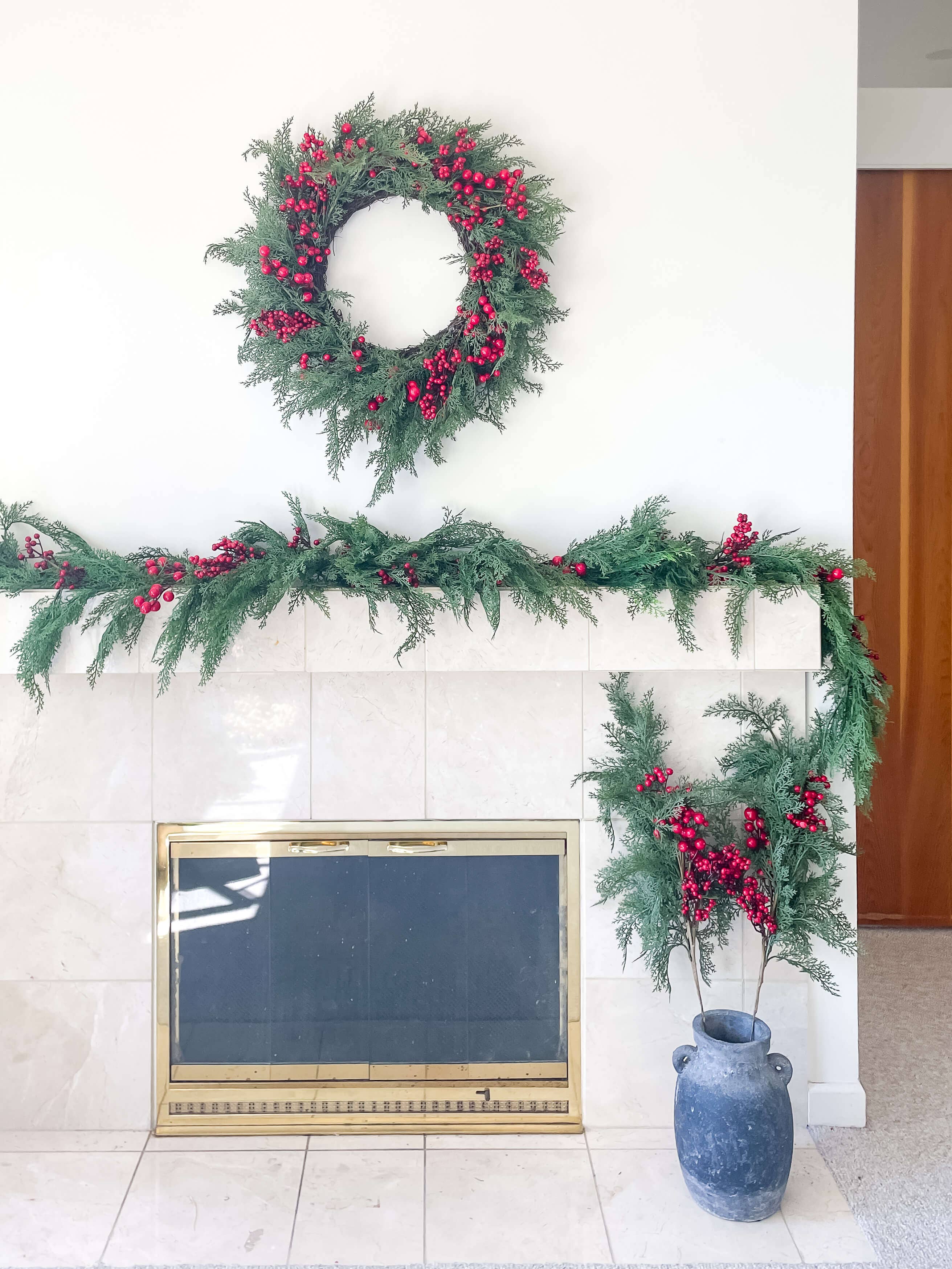 Hycroft Home Decor - Wholesale Bunting/Garland - Red Berry Cedar Garland 60" Real Touch6