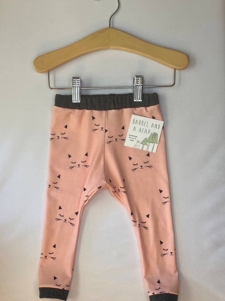 Leggings Kid Kitty Cat per la vendita all'ingrosso da parte di Barrel and a Heap