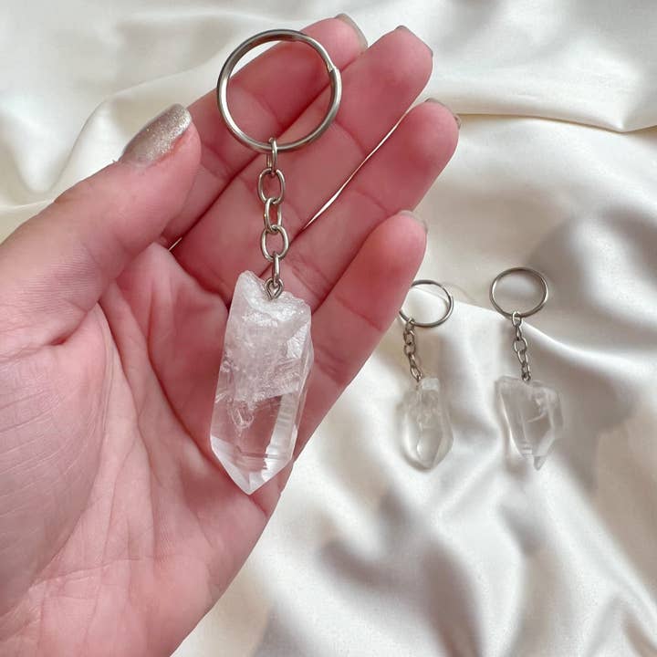 Wild Moon Artistry - Wholesale Keychain - Unisex - Lemurian Quartz Point Keychain1