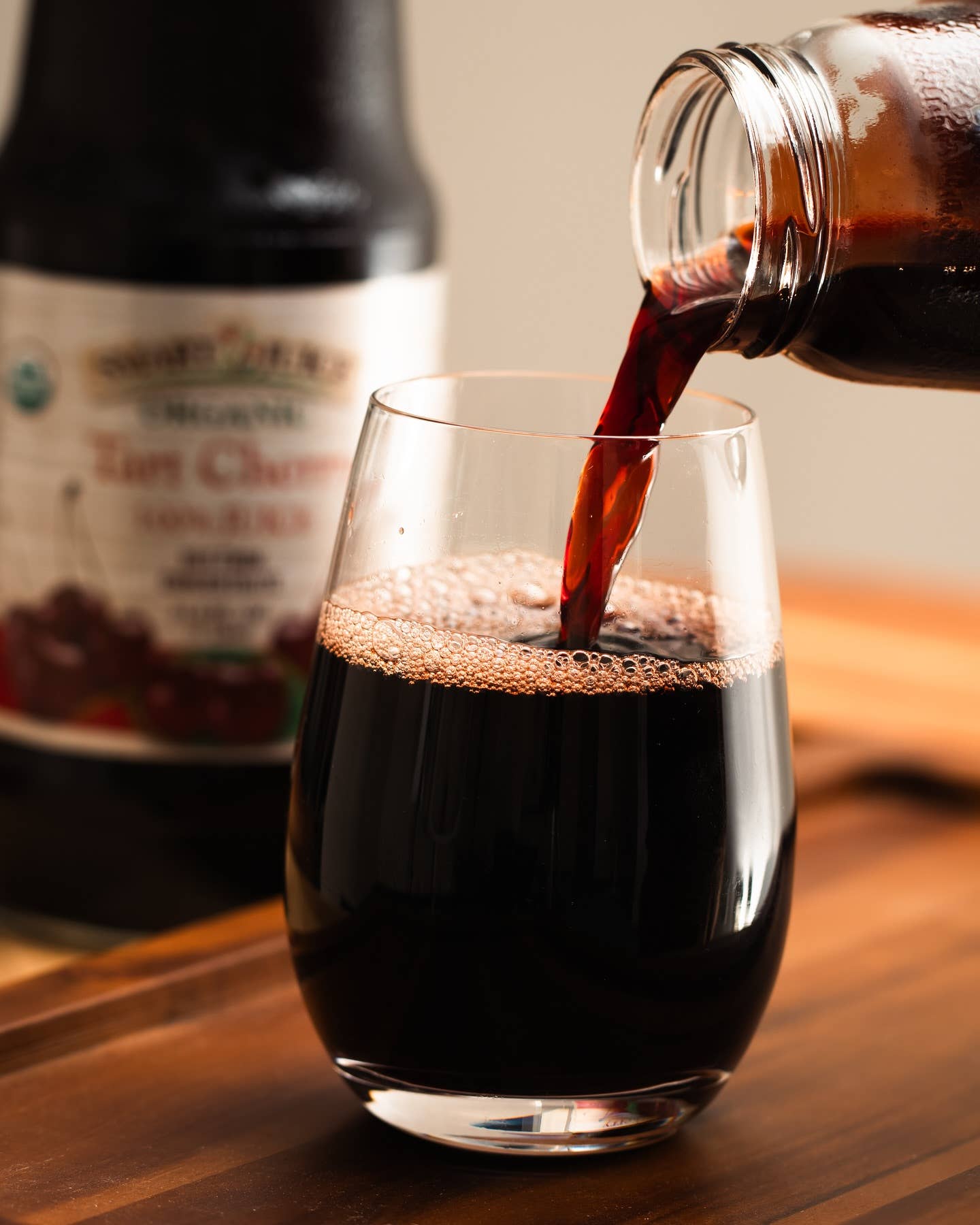 Smart Juice - Wholesale Fruit Juice - Organic Tart Cherry Juice2