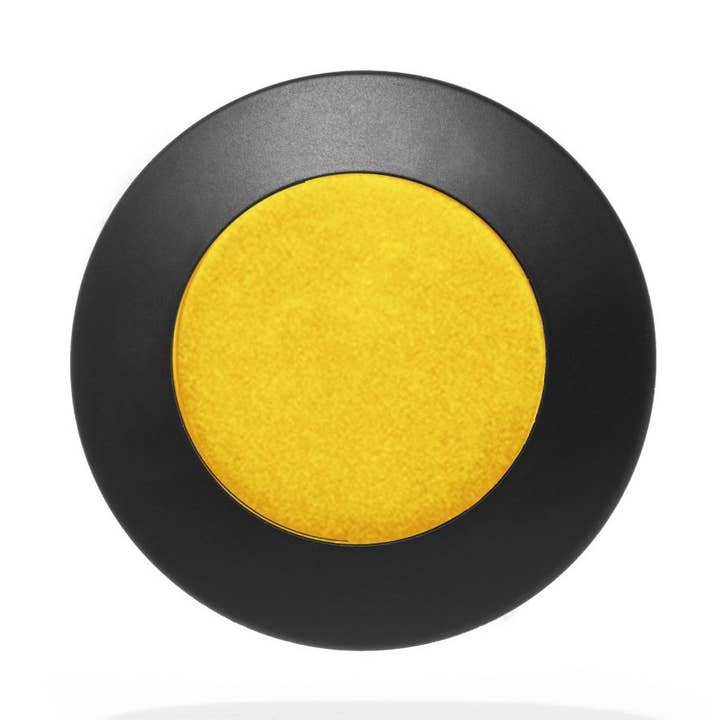 DAN - Oogschaduw met hoge glans voor wholesale door Emite Makeup