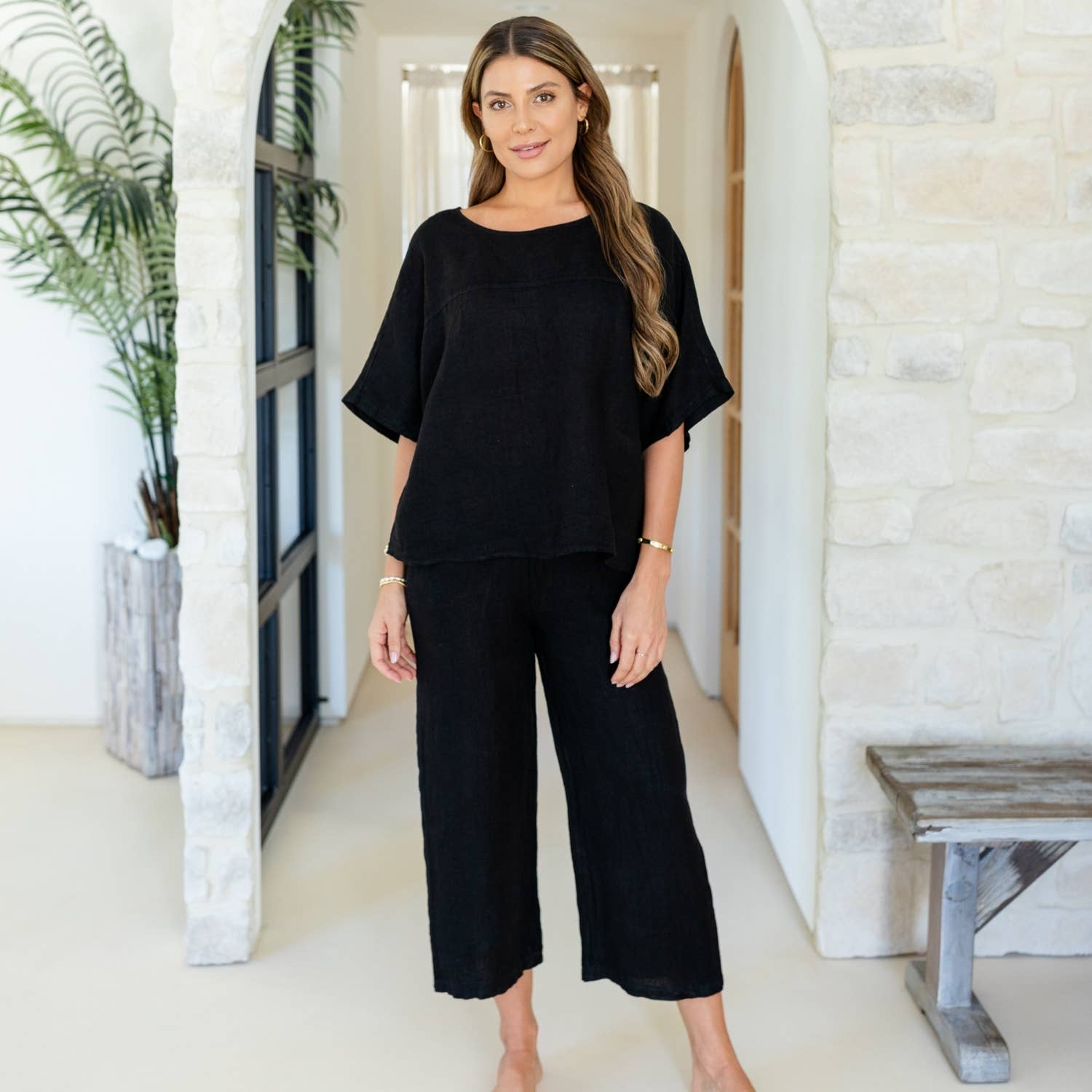Splendid Iris Threads - Wholesale Pants - Women's - Linen Wide Cropped Pants1