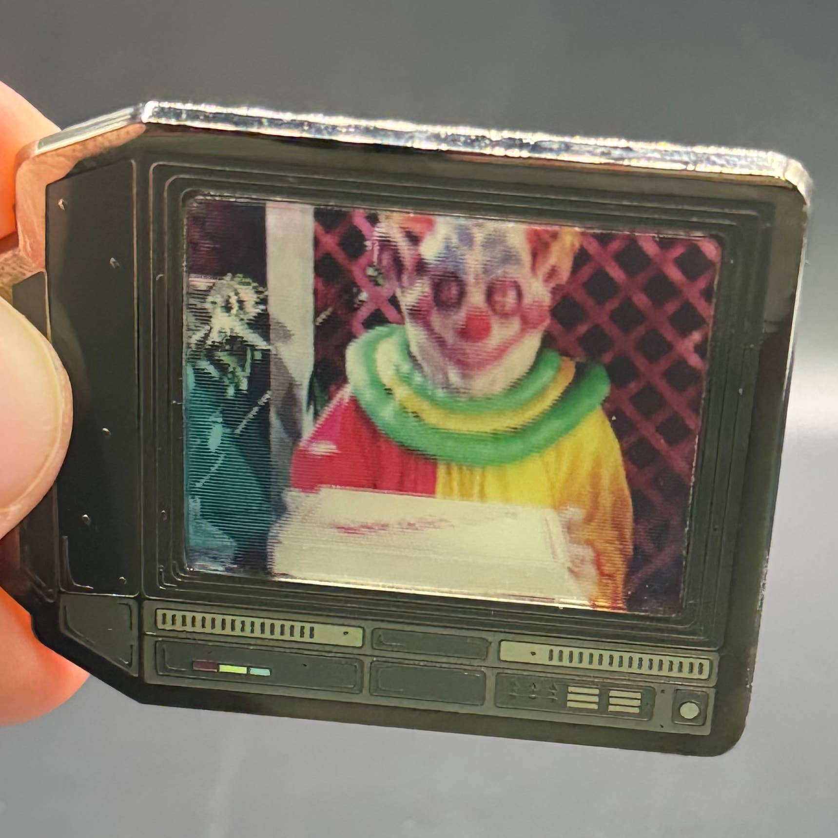 GoopyGoblins - Wholesale Lapel Pin/Button - 2.5" Lenticular Killer Klowns CRTV Enamel Pin5