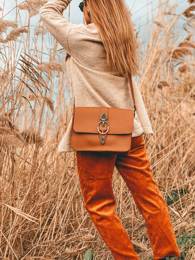 Christina Christi – wholesale Axelväska - Dam – Brun läderväska för kvinnor, bohemisk axelremsväska6