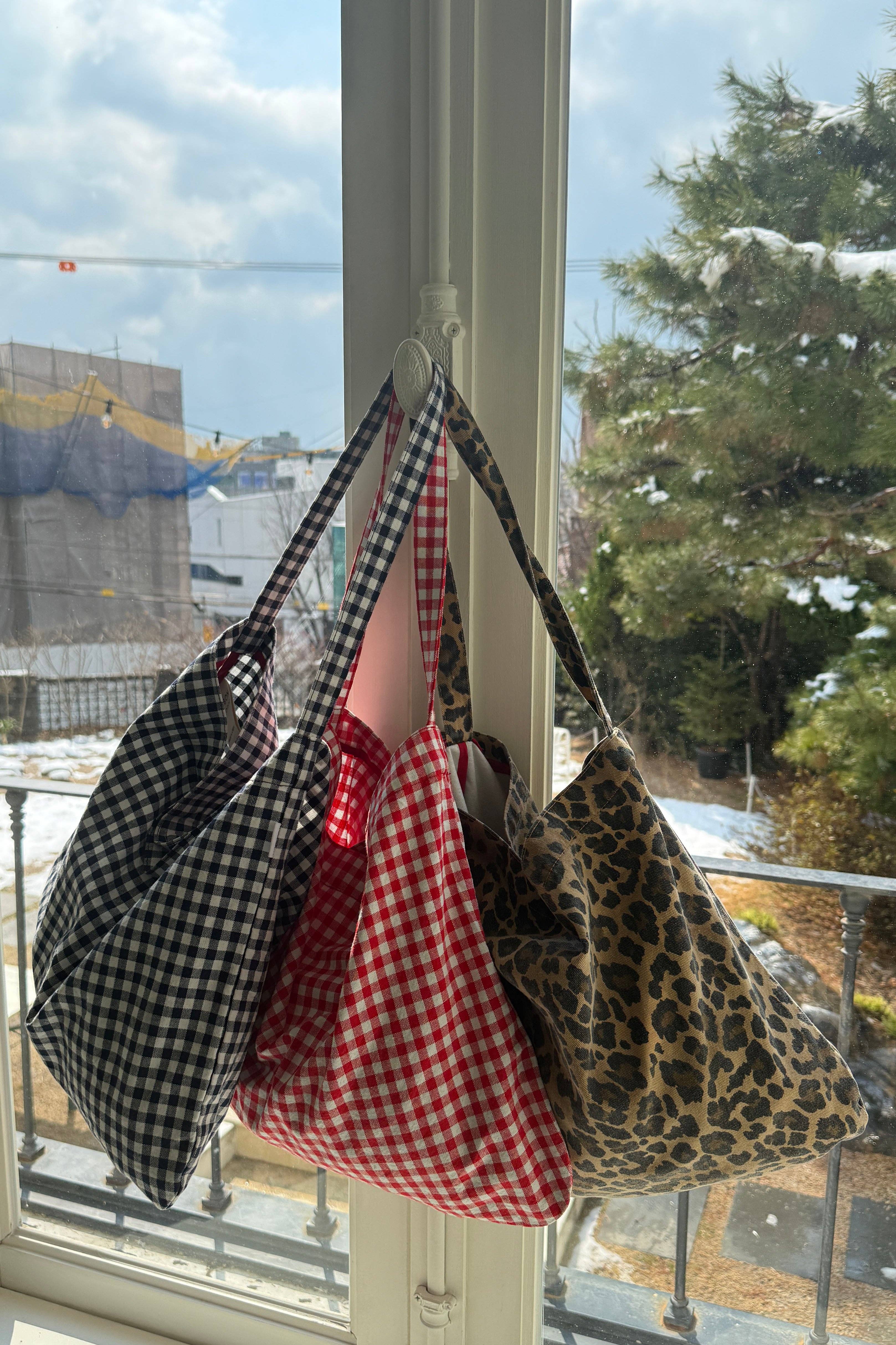 Le Bon Shoppe – wholesale Tote bag – Women's – Happy Carry Bag (Wholesale)19