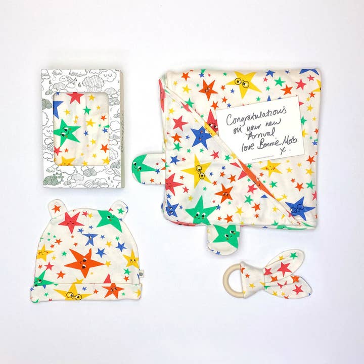Star print- Baby gift Set Organic Blanket, Hat and Teether for wholesale by the bonnie mob