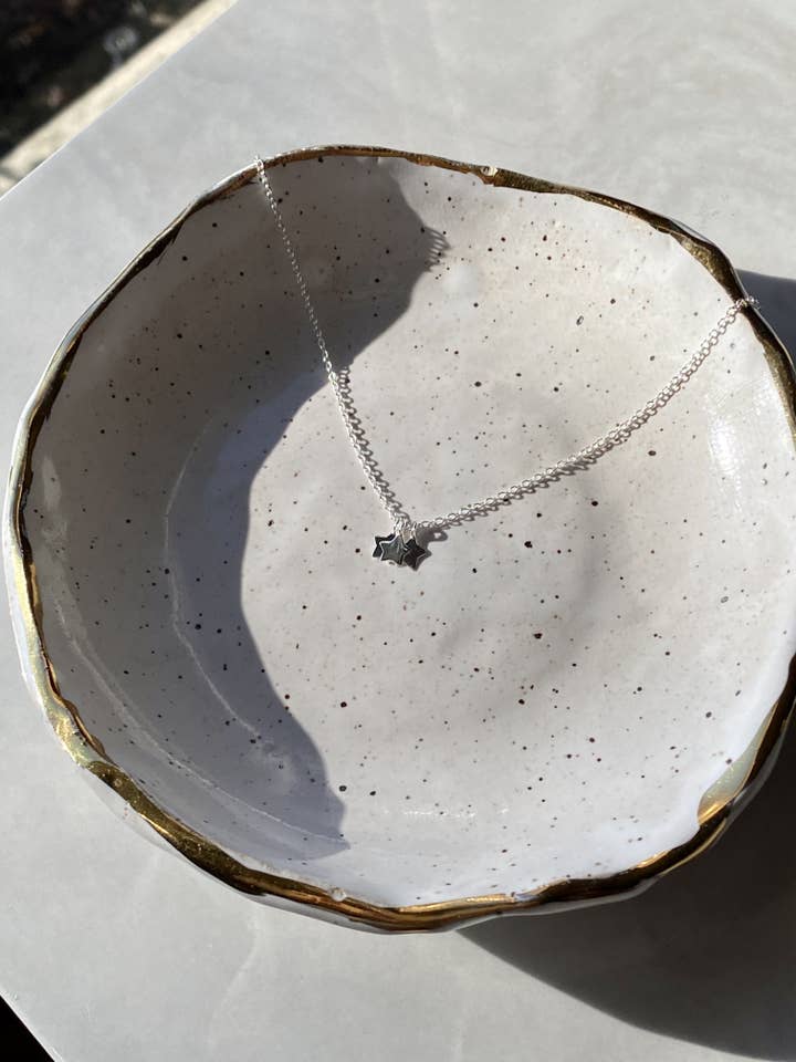 Collier Tre Stelle pour la vente par BELLA BUDDHA BEADS