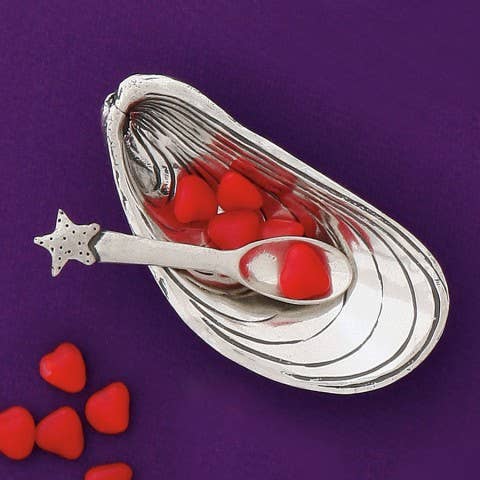 Mussel Shell Salt Cellar with Spoon for wholesale by Basic Spirit