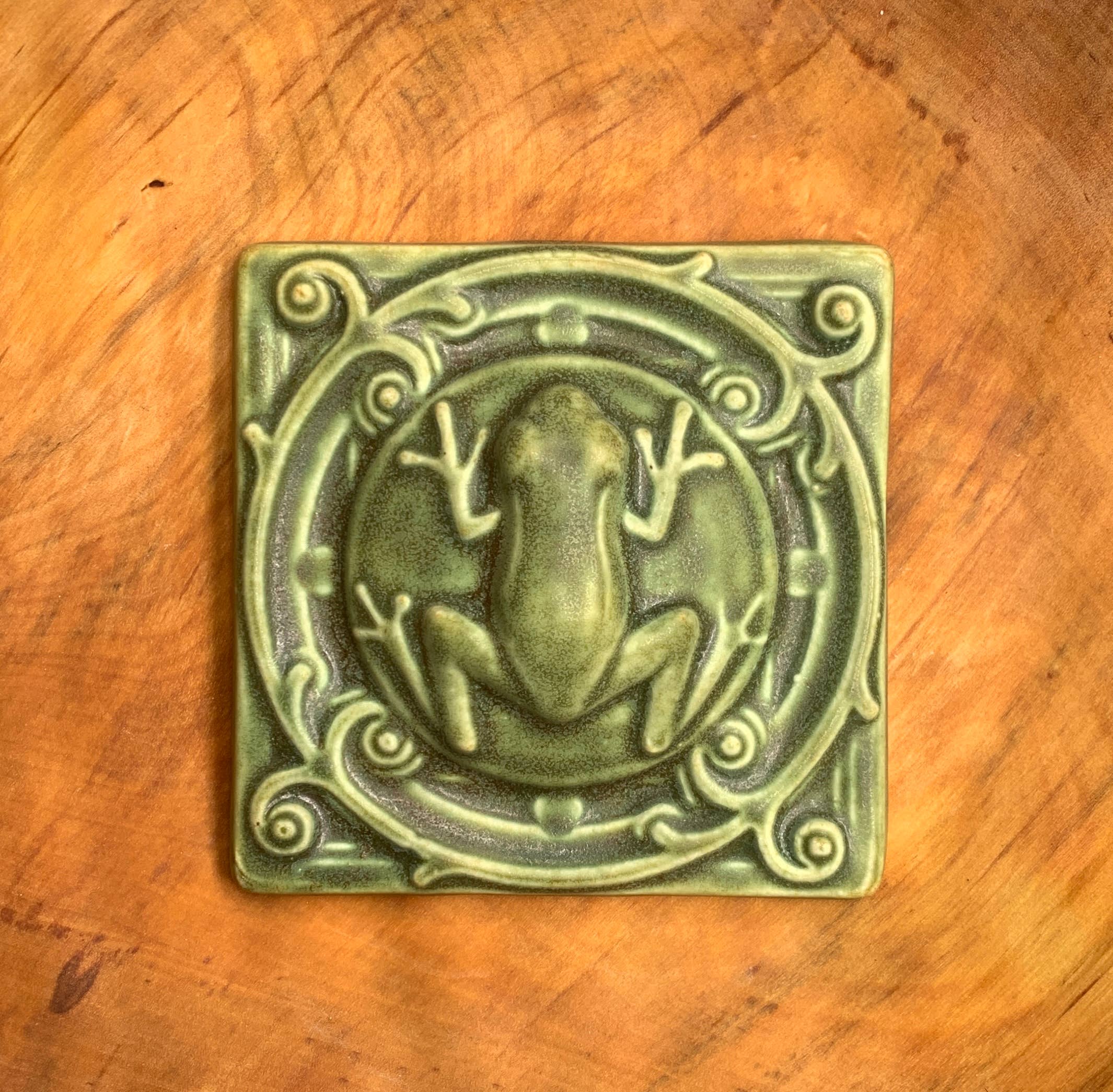 Whistling Frog Tile Inc. – Engroshandel Vægfliser – Træfrø Kunstflise 4x4 Frøtema Dam Haveæstetik12